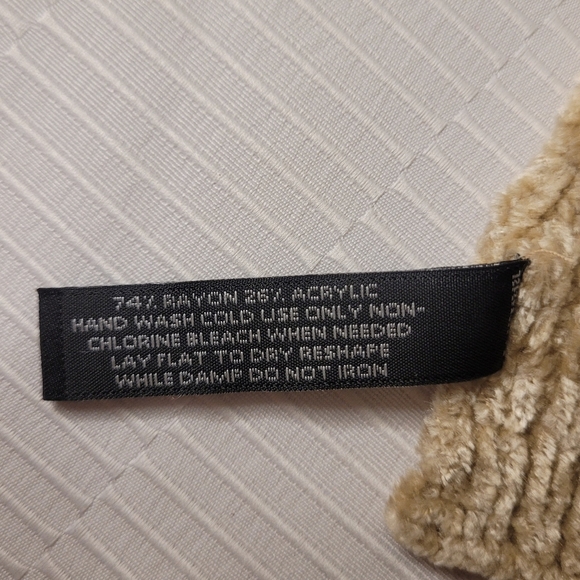 Dillard’s Tan Velvet Stretch Scarf - Picture 4 of 6